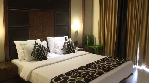 Birla Dharamshala Ayodhya - Budget-Friendly Stay Near Ram Mandir